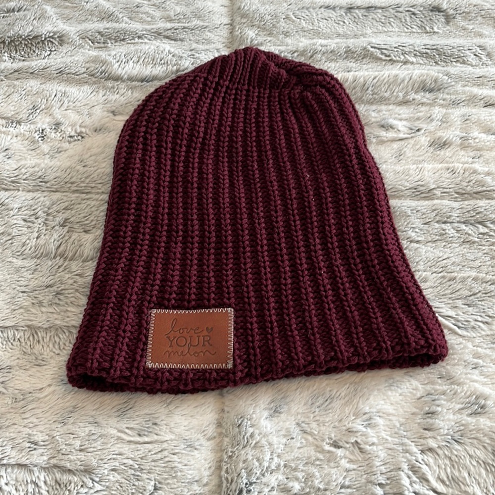 Slouchy ”Love Your Melon” winter hat